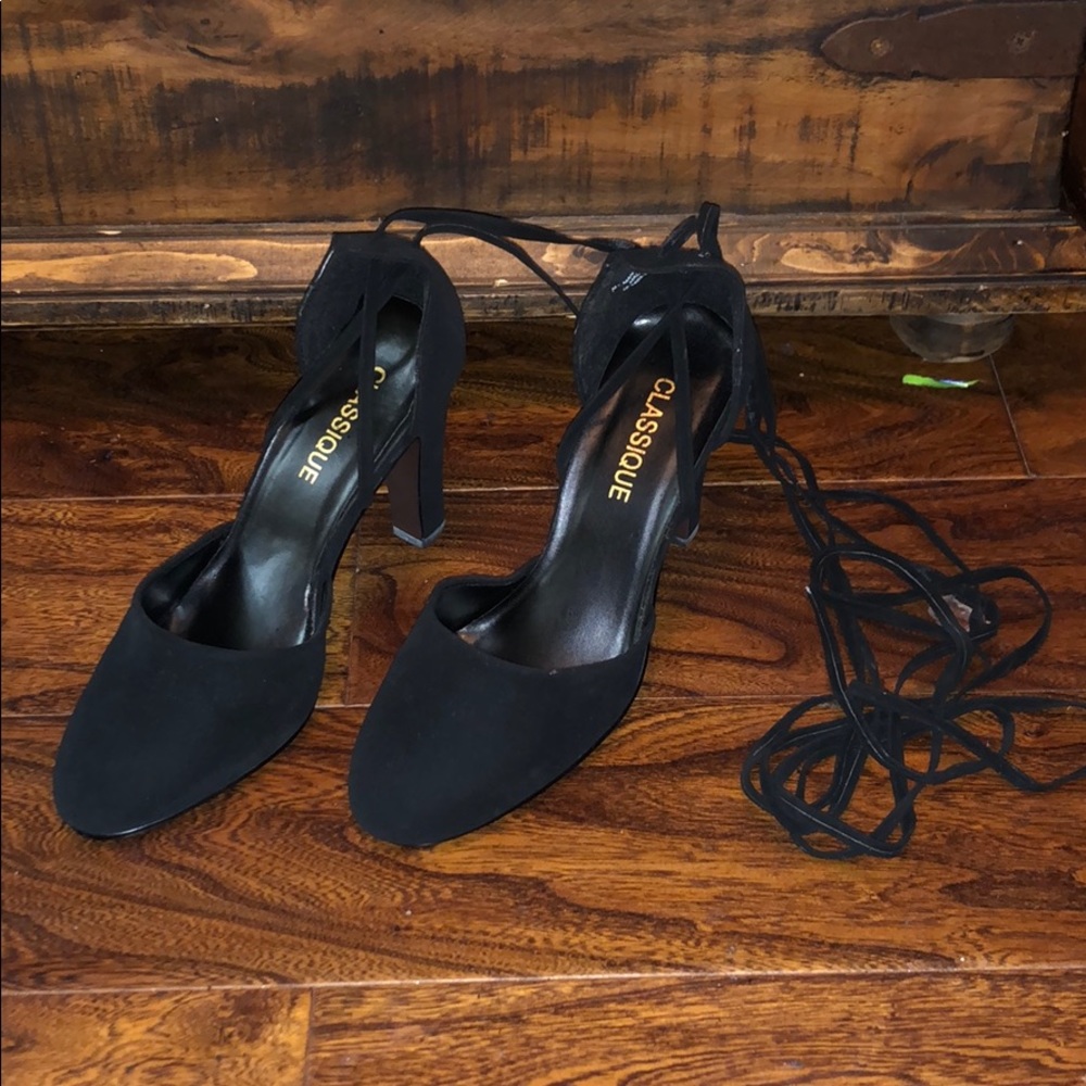 Black suede heels